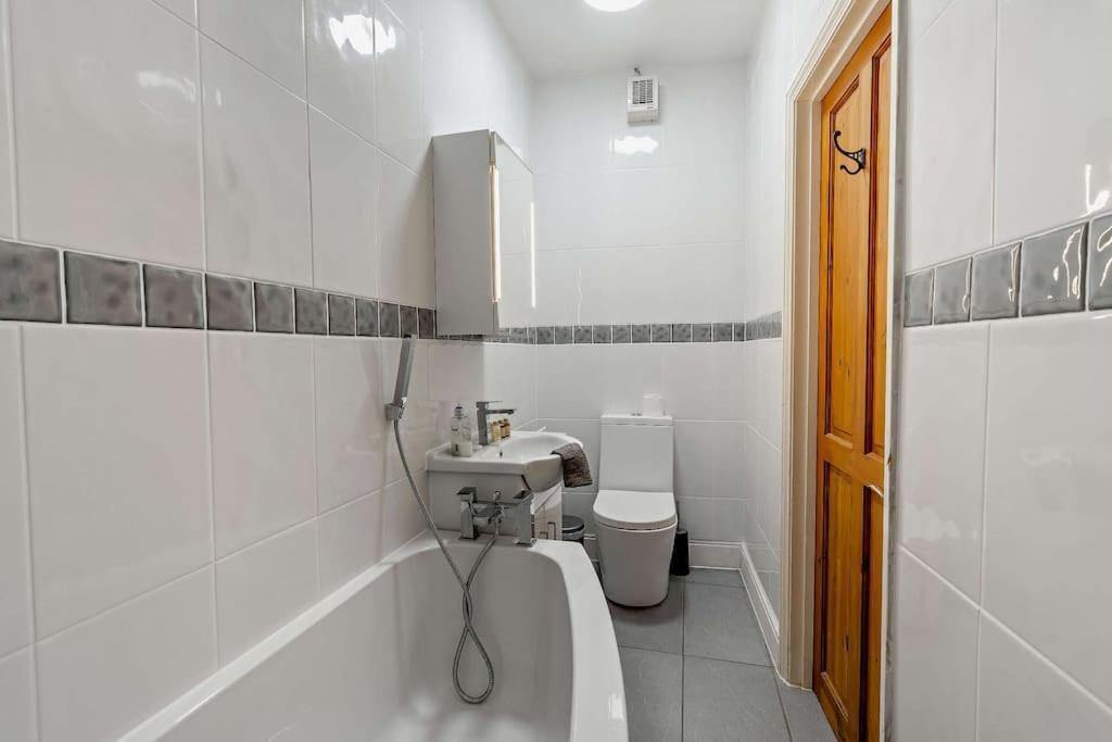 Dizzy Heights Swanage Sleeps 10 With Amazing Views Villa ภายนอก รูปภาพ