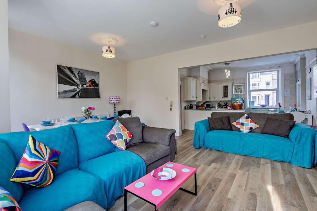 Dizzy Heights Swanage Sleeps 10 With Amazing Views Villa ภายนอก รูปภาพ